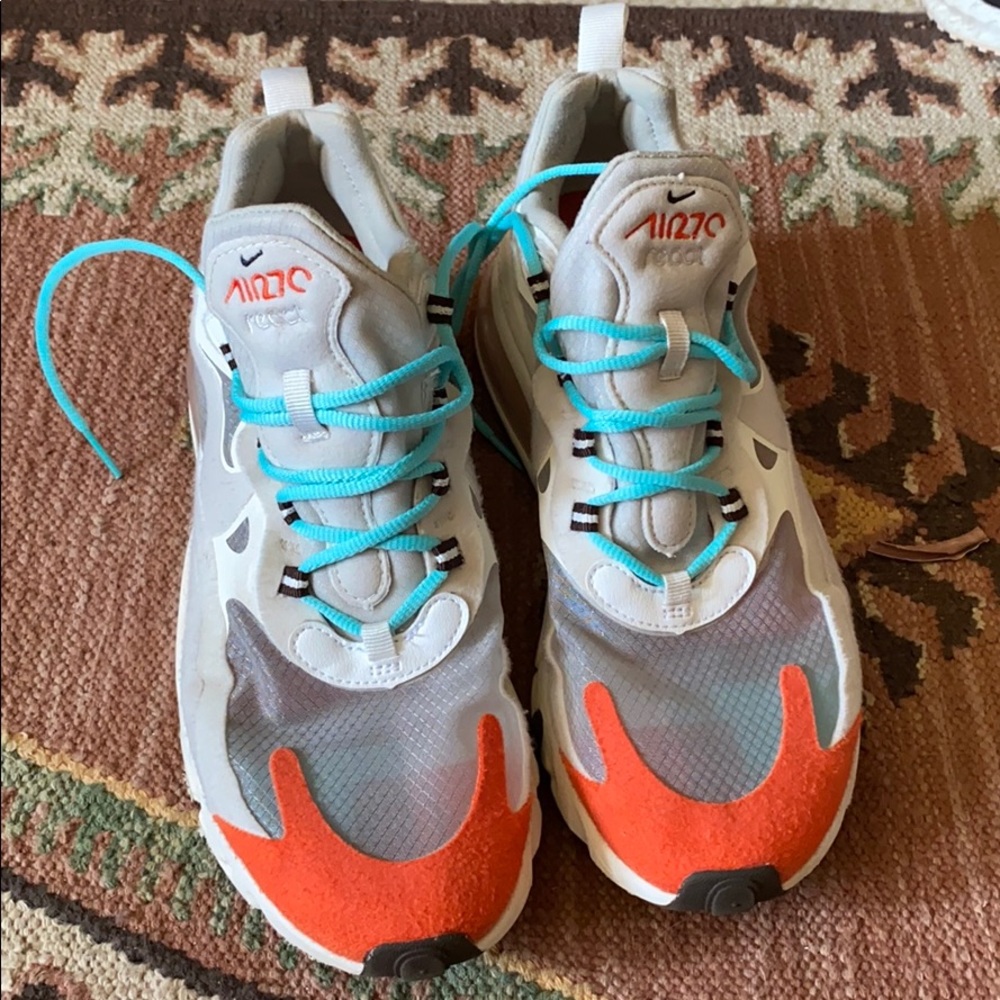 Nike air7c react tennis shoes